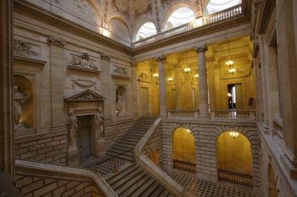 Le grand escalier du grand théâtre de Bordeaux 1